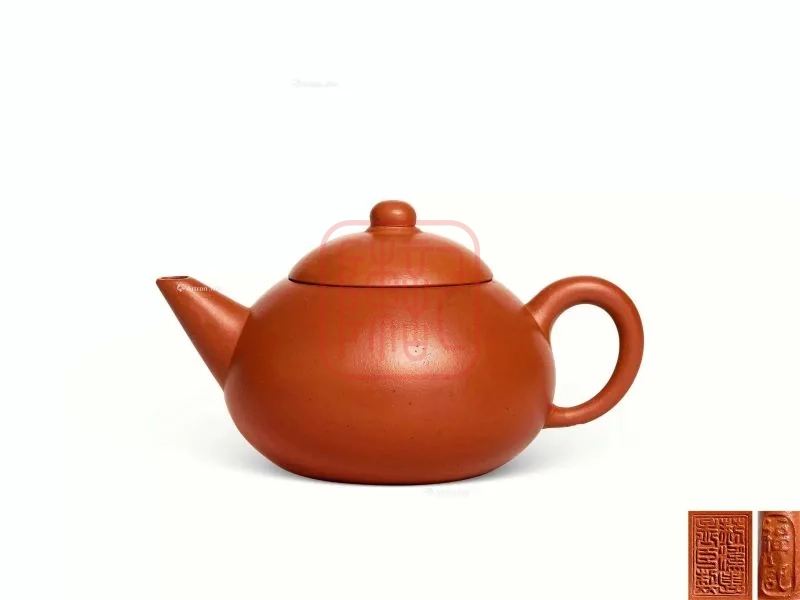Huệ Mạnh Thần | Trần Ký - Trà Chính Phẩm & Tử Sa Chuẩn Nghi Hưng Ấm Thủy Bình thân tròn như hạt châu, vòi thẳng, nắp vòm, núm nhỏ.