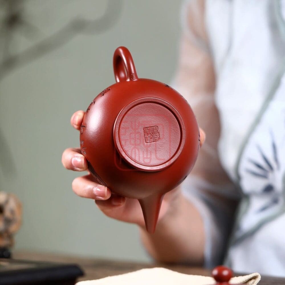 Ấm Tử Sa Thủy Bình 310ml - Đất Đại Hồng Bào - Nghệ Nhân Hỏa Cúc Hoa | Trần Ký - Trà Chính Phẩm & Tử Sa Chuẩn Nghi Hưng Am Tu Sa Thuy Binh 310ml Dat Dai Hong Bao Nghe Nhan Hoa Cuc Hoa 7