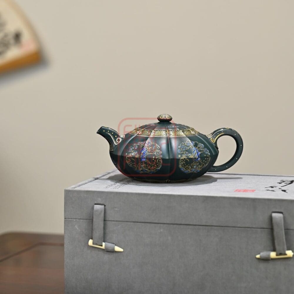 Ấm Tử Sa Bát Hạc Đồng Xuân 360ml - Đất Dân Quốc Lục Pháp Lang Thái - Nghệ Nhân Vương Khánh Hồng