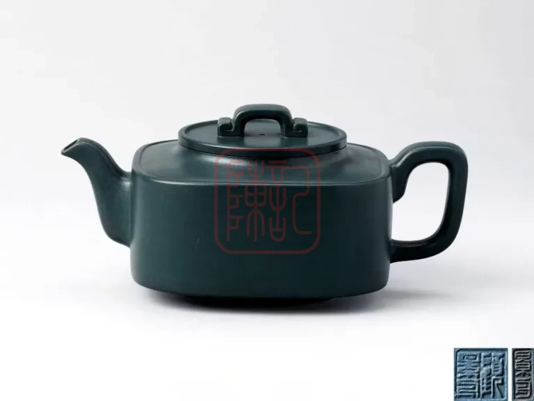 Dân Quốc Lục Nê